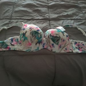 Cacique balconette bra